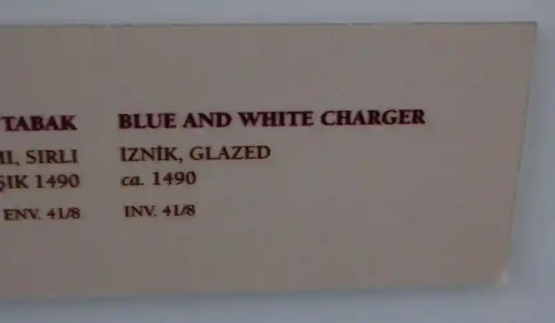 Blue and white charger. Iznik, Glazed. 1490